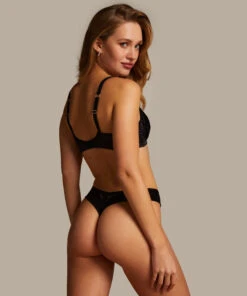 Hoog Uitgesneden String Jacqueline - Zwart -Optimaal Lingerie Winkel 202049 4